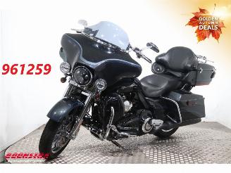 skadebil motor Harley-Davidson  110 FLHTCUSE CVO Ultra Classic 110 FLHTCUSE8 CVO Ultra Classi 110 Years Ed. Radio Cruise LED ABS 2013/1