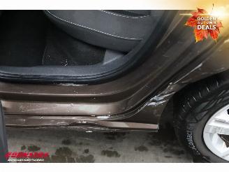 Volkswagen Polo 1.2 TSI Comfortline Navi Airco Cruise SHZ LMV picture 13