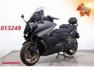 škoda motocykly Yamaha  T-Max 530 ABS Akrapovic 28.672 km! 2013/2