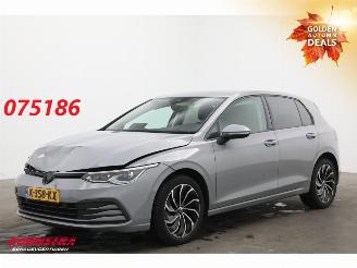 Coche accidentado Volkswagen Golf 1.0 TSI Life LED ACC Memory Virtual H/K 2021/1