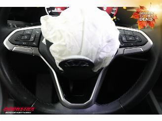 Volkswagen Golf 1.0 TSI Life LED ACC Memory Virtual H/K picture 17