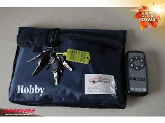 Hobby  495 UL Premium Mover Rondzit Single Beds Middenkeuken picture 23