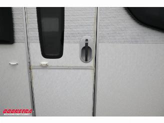 Hobby  495 UL Premium Mover Rondzit Single Beds Middenkeuken picture 9