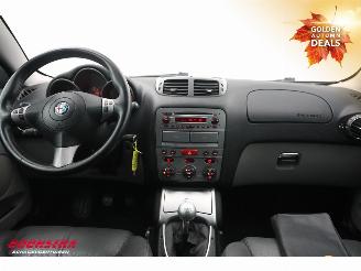 Alfa Romeo GT 2.0 JTS Distinctive Bose Leder Clima Cruise 67.557 km! picture 13