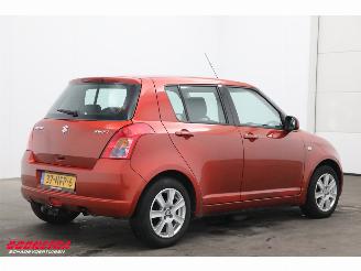 Suzuki Swift 1.3 Cool 5-DRS Airco AHK Nieuwe APK!! picture 3