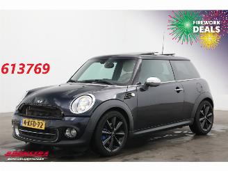 krockskadad bil auto Mini Mini 1.6 Cooper Aut. Org.NL! Chili Pano Leder Navi SHZ PDC 2013/3