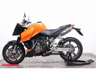 KTM  990 SuperDuke picture 5