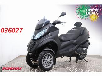 Käytettyjen motor cycles Piaggio  400 LT MP3 28.105 km! 2012/6