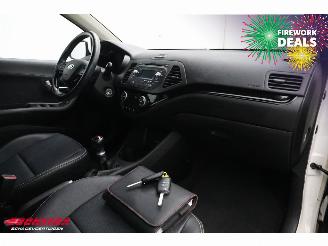 Kia Picanto 1.0 CVVT Plus Pack Leder Clima 35.921 km! picture 9