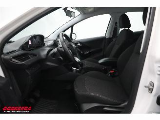 Peugeot 208 1.6 BlueHDi 5-DRS Access Navi Airco Cruise PDC 153.685 km! picture 9