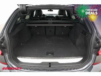 BMW 3-serie Touring 330e M-Sport Pano LED ACC H/K HUD Memory Camera 55.315 km! picture 30