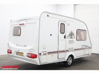 Swift  Charisma 220 BY 2006 Oven picture 3