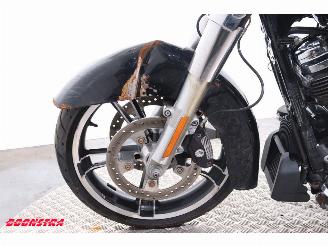 Harley-Davidson  FLHX Street Glide LED Cruise picture 9