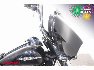 Harley-Davidson  FLHX Street Glide LED Cruise Radio picture 15