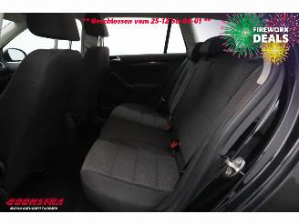 Volkswagen Golf Variant 1.2 TSI Comfort BlueMotion Navi Clima Cruise PDC picture 17