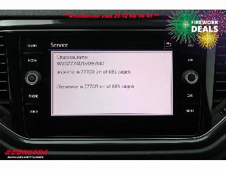 Volkswagen T-Roc 1.5 TSI DSG Sport LED ACC Navi Clima Camera SHZ PDC AHK picture 23