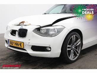 BMW 1-serie 116i 5-DRS Navi Bluetooth Airco PDC SHZ picture 10