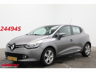 skadebil auto Renault Clio 0.9 TCe Dynamique Navi Clima Cruise 2015/11