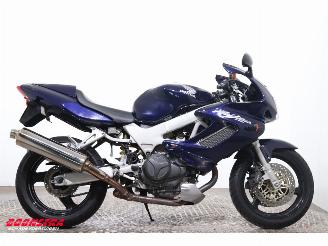 Honda  VTR 1000F Firestorm picture 7