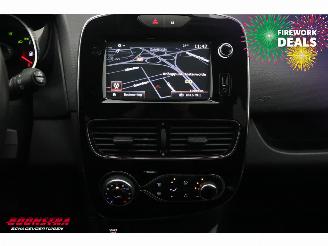 Renault Clio Grandtour Estate 0.9 TCe Intens LED Navi Clima Cruise PDC AHK 109.478 km! picture 15