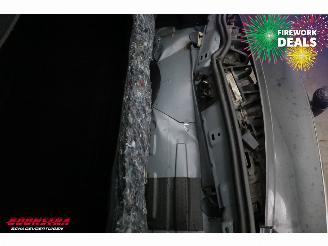 Renault Clio Grandtour Estate 0.9 TCe Intens LED Navi Clima Cruise PDC AHK 109.478 km! picture 8