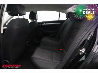 Volkswagen Passat 1.4 TSI DSG Comfortline LED ACC Navi Clima PDC 151.000 km! picture 16