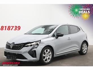 krockskadad bil auto Renault Clio 1.0 TCe 90 Techno LED Clima Cruise PDC AHK 2023/11