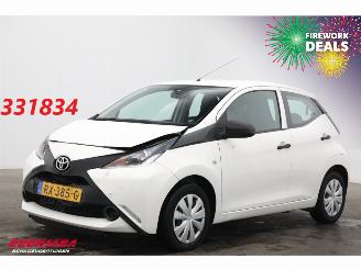 Unfallwagen Toyota Aygo 1.0 VVT-i x-fun Airco Bluetooth Cruise 80.608 km! 2018/2