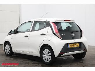 Toyota Aygo 1.0 VVT-i x-fun Airco Bluetooth Cruise 80.608 km! picture 4