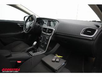 Volvo V-40 1.6 D2 Kinetic Navi Clima Cruise AHK picture 8