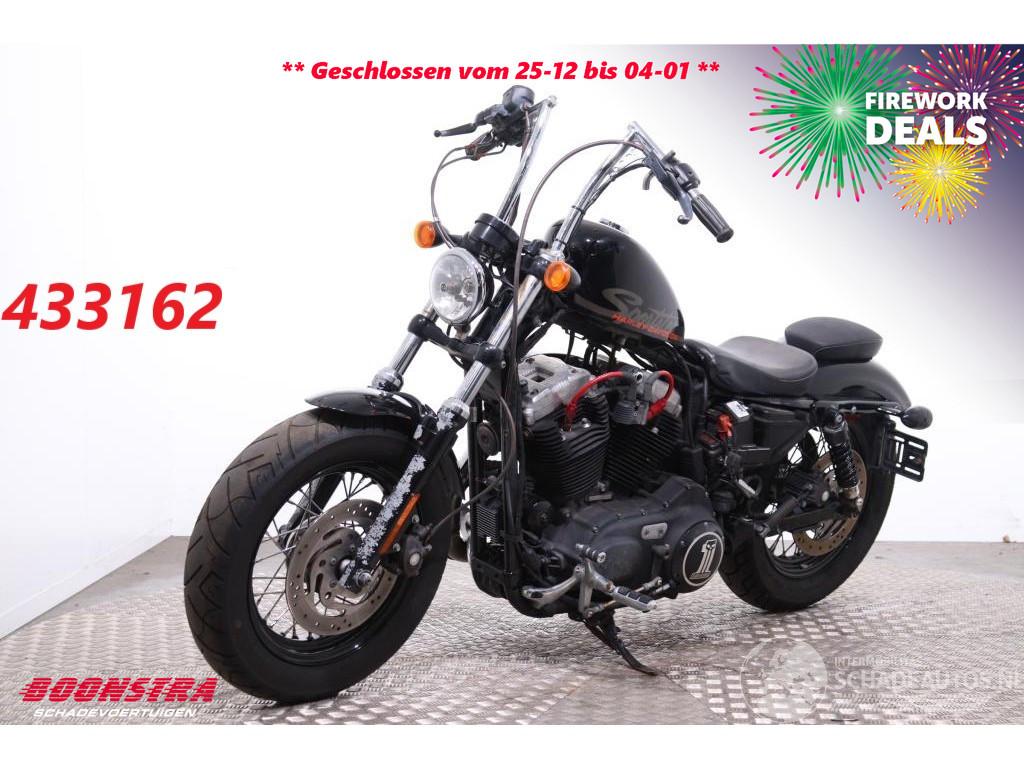 Harley-Davidson  XL1200X Sportster Vance Hines