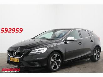 Volvo V-40 1.5 T3 Aut. R-Design LED H/K Navi Clima Cruise Camera SHZ 91.709 km! picture 1