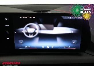 BMW 1-serie 120i M-Sport Aut. LED ACC Virtual SHZ picture 20