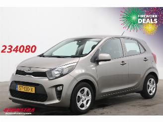 krockskadad bil auto Kia Picanto 1.0 CVVT EconomyPlusLine Bluetooth Airco 94.616 km! 2018/6