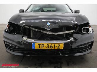 BMW 5-serie Touring 520i Aut. Sport-Line LED Navi Clima Cruise PDC AHK picture 6