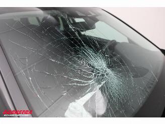 BMW 5-serie Touring 520i Aut. Sport-Line LED Navi Clima Cruise PDC AHK picture 11