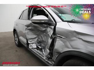 Volkswagen T-Roc 2.0 TDI DSG R-Line LED ACC Apple/Android Virtual Camera LRHZ SHZ picture 7