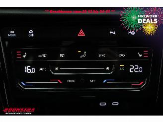 Volkswagen T-Roc 2.0 TDI DSG R-Line LED ACC Apple/Android Virtual Camera LRHZ SHZ picture 25