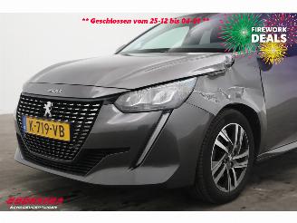 Peugeot 208 1.2 PureTech Allure Navi Clima Cruise PDC picture 9