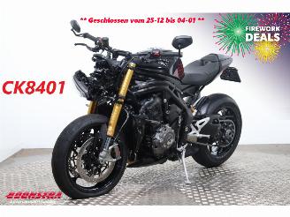 Vaurioauto  motor cycles Triumph Speed Triple 1200 RS Akrapovic LED Cruise 120 km!! 2025/10