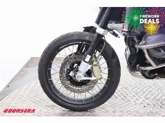 BMW R 1250 GS Adventure Trophy Akrapovic LED Cruise Heizgriffe picture 16