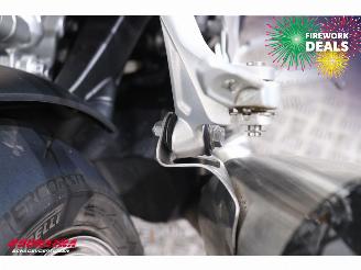 Triumph Speed Triple 1200 RR Carbon LED ABS Lap Timer 1.572 km! picture 10