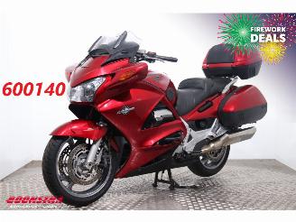 krockskadad bil motor Honda ST 1300 Pan European ST 1300 Pan European ABS Heizgriffe 2008/6