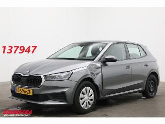 Schadeauto Skoda Fabia 1.0 TSI Ambition Navi Airco Cruise PDC AHK 2024/3