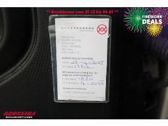 Microcar  M.GO Dynamic DCI Bluetooth Camera picture 20