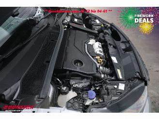 Peugeot 2008 1.2 Hybrid 136 GT Aut. LED ACC Navi Clima Camera picture 7