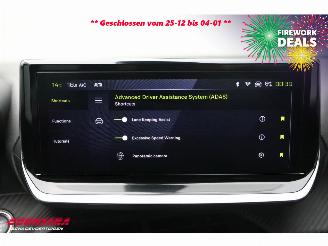 Peugeot 2008 1.2 Hybrid 145 Allure LED ACC Navi Clima Camera Virtual 8.067 km! picture 27