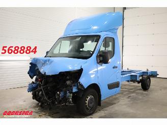 skadebil bedrijf Renault Master 2.3 dCi 145 Airco Cruise Bluetooth 2021/1