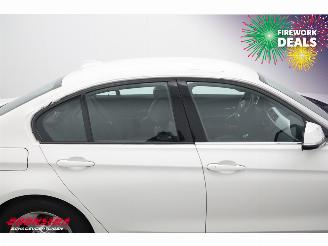 BMW 3-serie 320i EDE Leder Xenon Navi Clima Cruise PDC picture 8