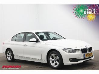 BMW 3-serie 320i EDE Leder Xenon Navi Clima Cruise PDC picture 2